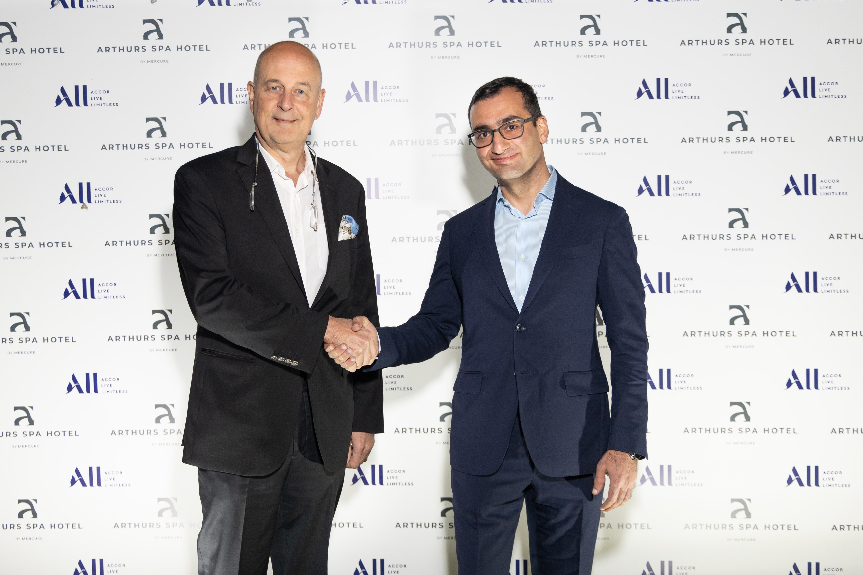 Arthurs Spa Hotel присоединился к международной гостиничной группе Accor под брендом by Mercure и отметил свой 15-ти летний юбилей  о деловом туризме mice майс