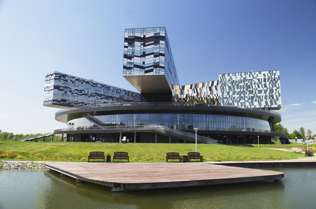 Кампус Школы управления СКОЛКОВО – для идеальных мероприятий о деловом туризме mice майс