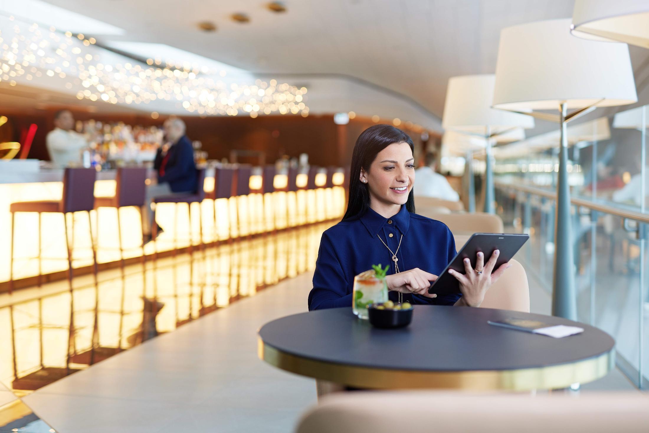 ETIHAD AIRWAYS: полное обновление цифровой платформы о деловом туризме mice майс