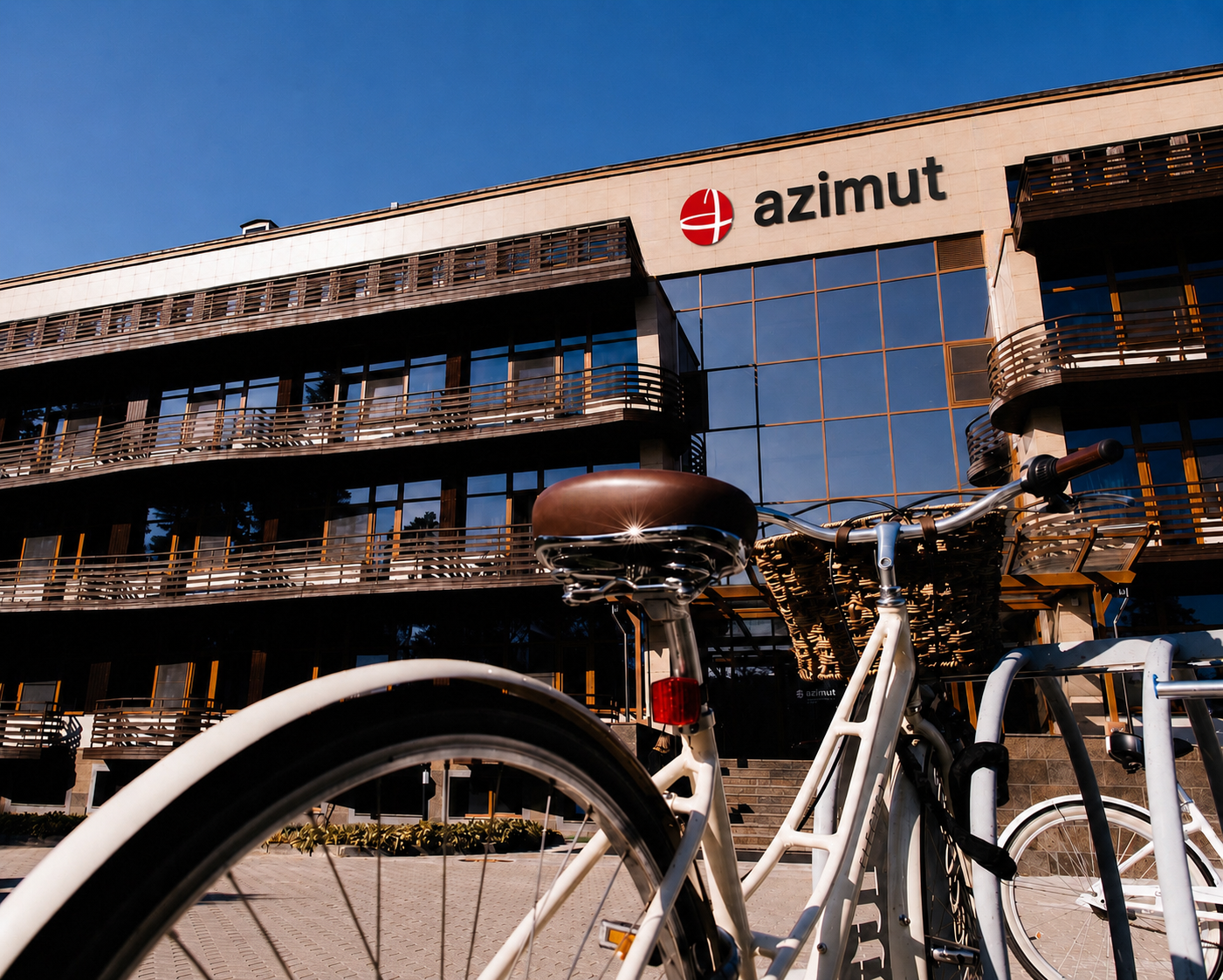 AZIMUT Hotels отмечает 20-летие, укрепляя лидерские позиции и выходя на международный рынок о деловом туризме mice майс