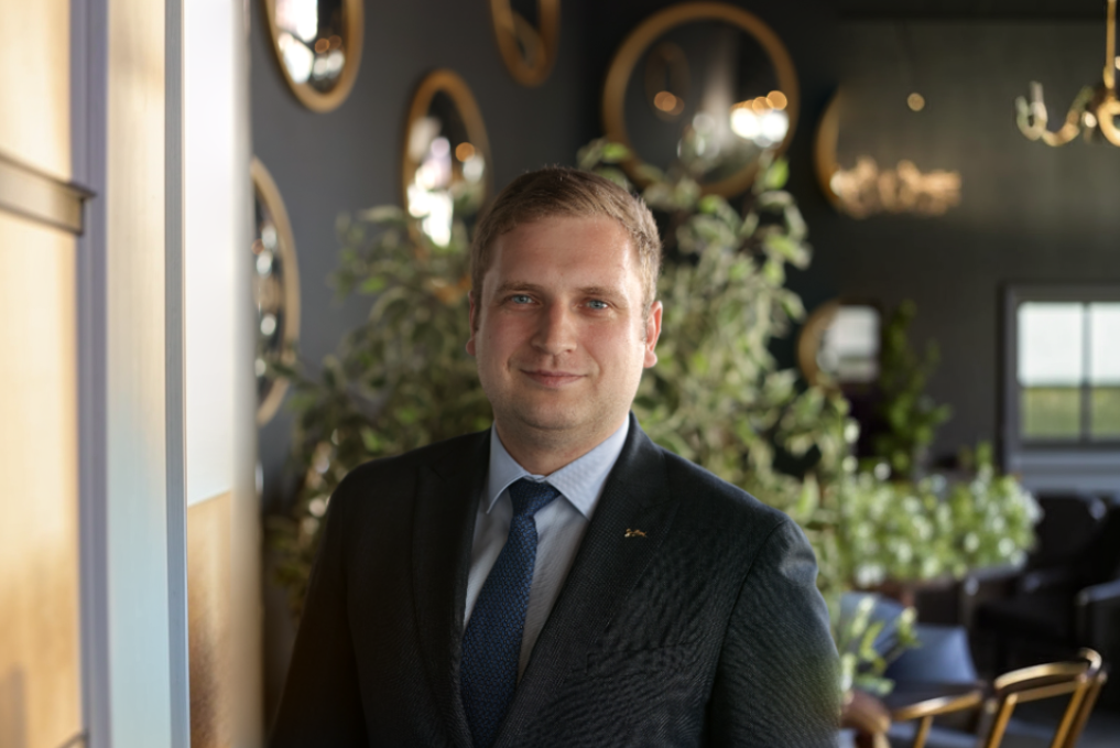 Александр Давыдчик назначен Операционным Менеджером отеля Radisson Blu Olympiyskiy Hotel, Moscow о деловом туризме mice майс