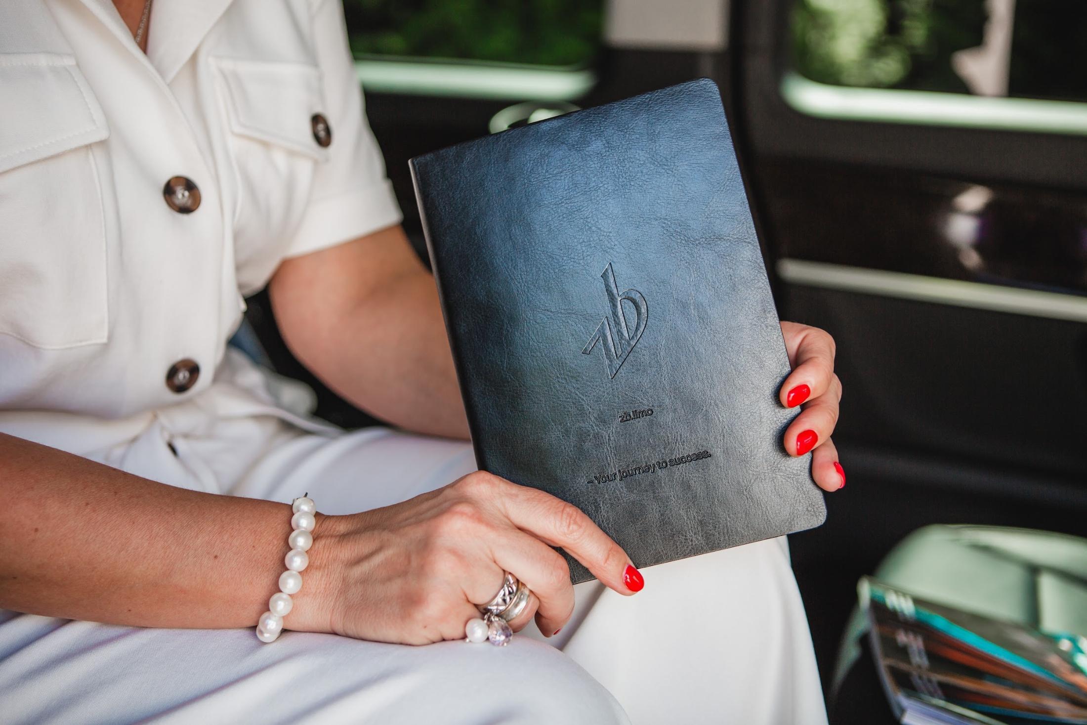 Z.Brothers открывает вакансии о деловом туризме mice майс