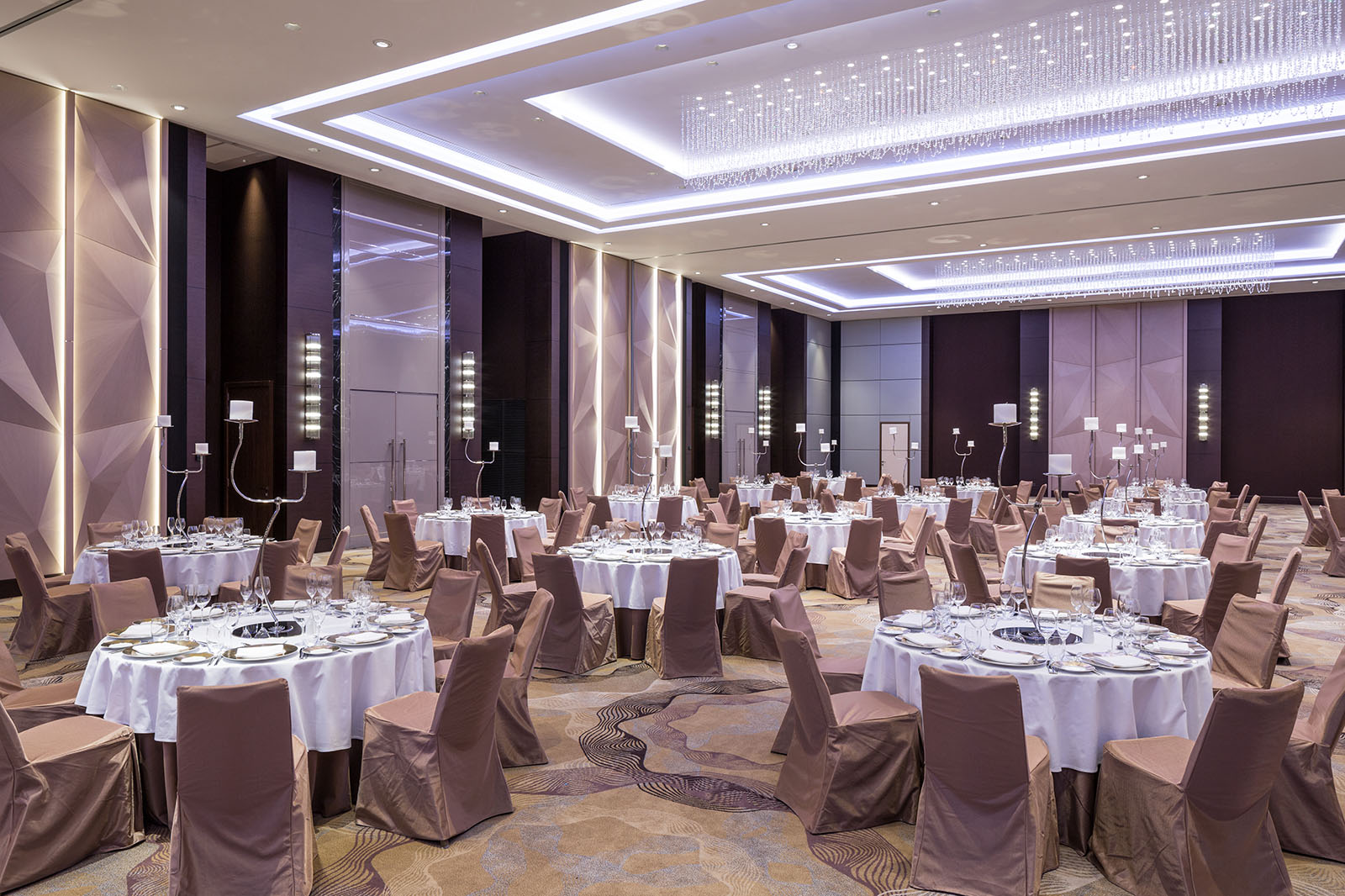 Новогодний гала-ужин в Hyatt Regency Moscow Petrovsky Park о деловом туризме mice майс