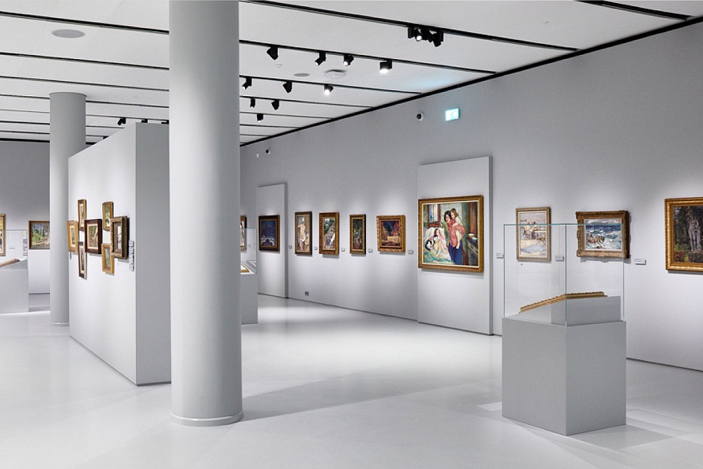 Интерьер выставочного зала. Современный выставочный зал. Современный выставочный зал. Музей невидимого искусства в нью-йорке. Художественный музей йельского университета луис кан.