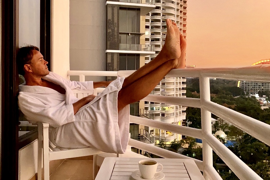 Пляжный клуб отеля Pullman Pattaya Hotel G 