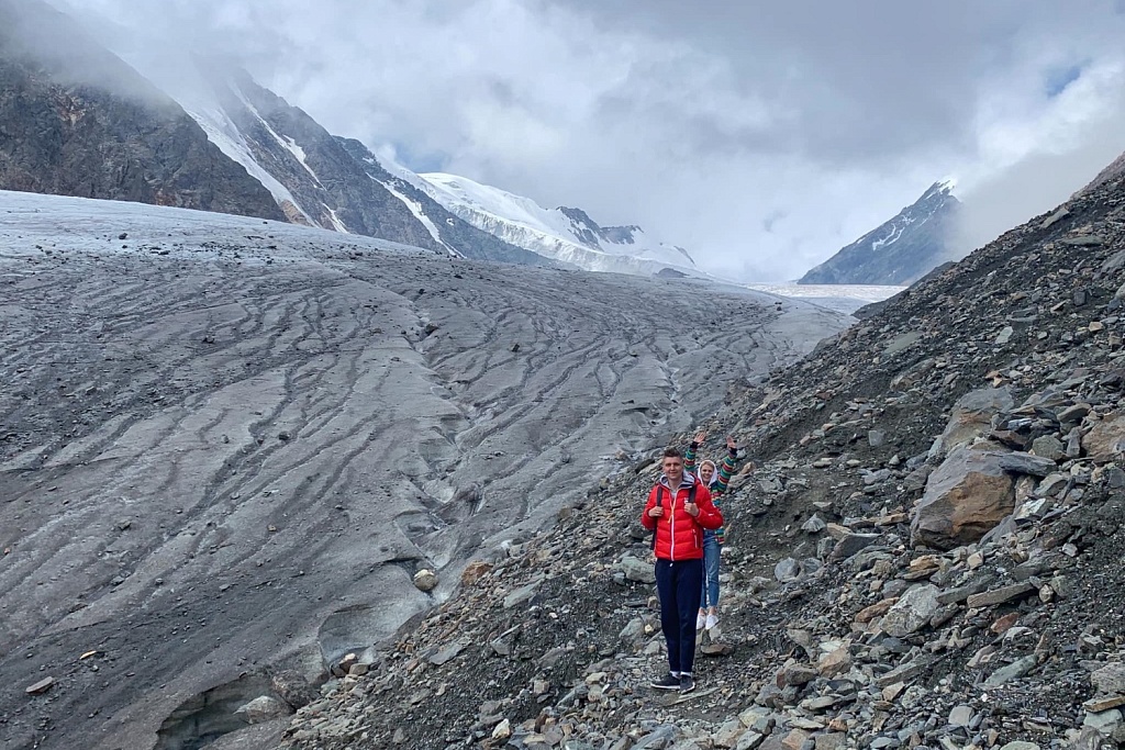 Фотография майс-туристов