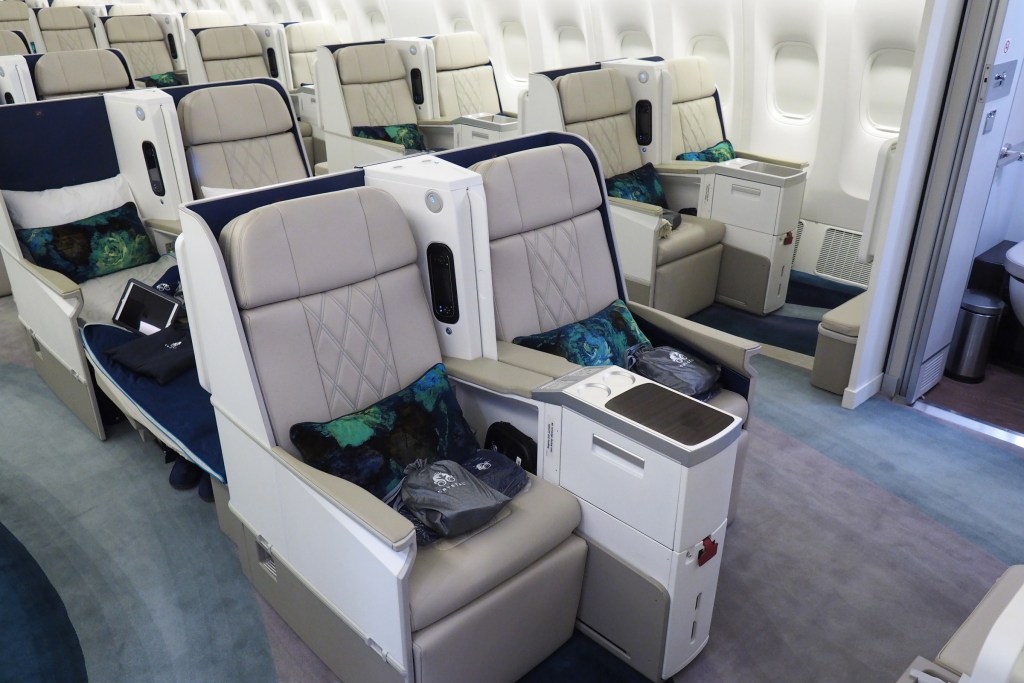 Boeing 777